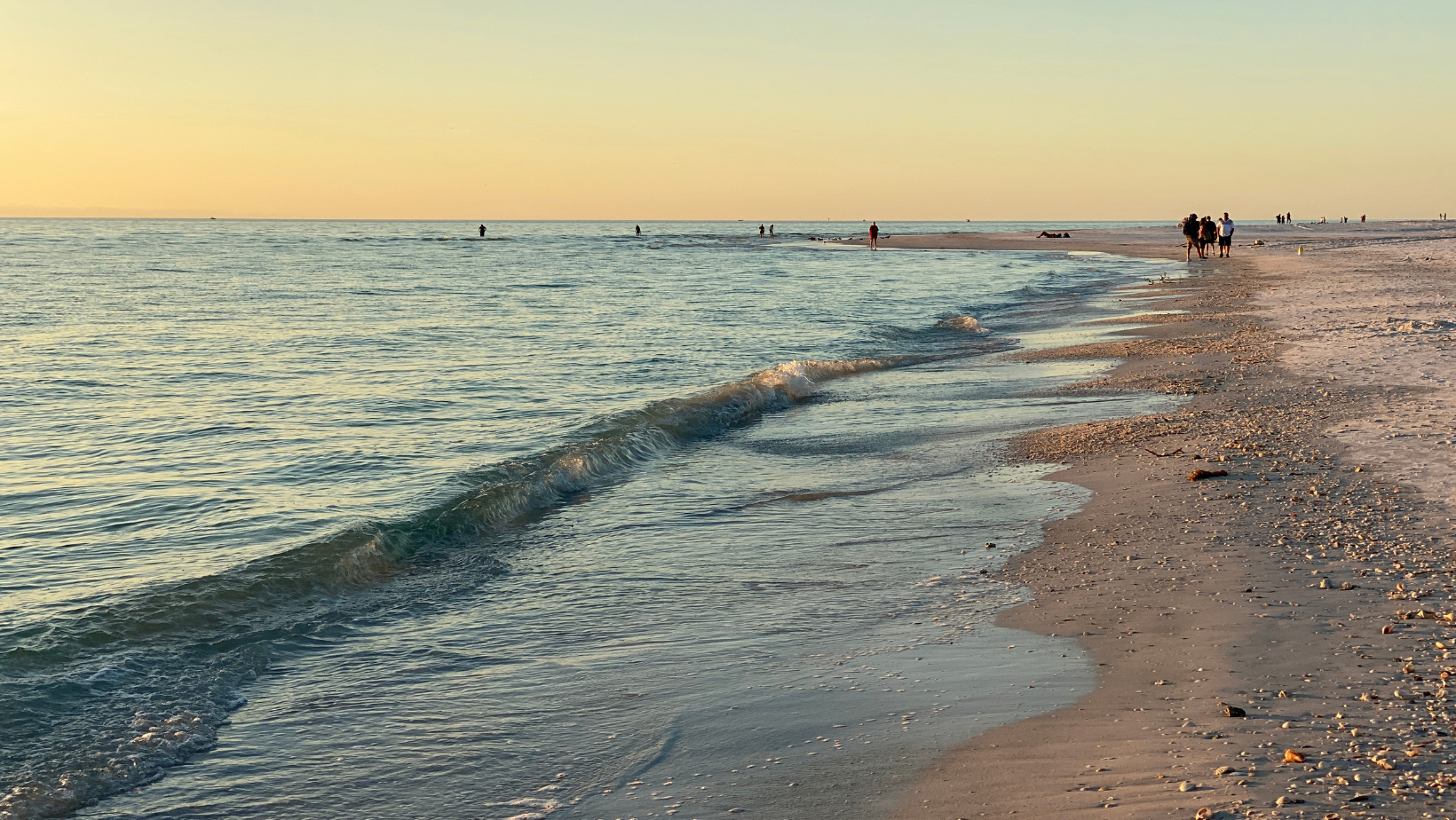 plage bleu